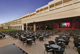 Hotel Riu Baobab