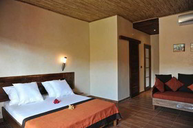 Royal Horizons Baobab