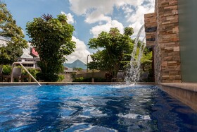 Courtyard San Salvador