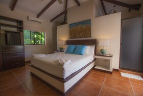 Boca Olas Resort & Villas