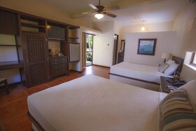 Boca Olas Resort & Villas