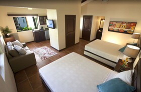Boca Olas Resort & Villas
