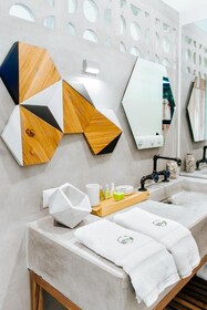 Puro Surf Hotel And Academy