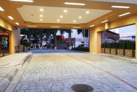 Holiday Inn San Salvador
