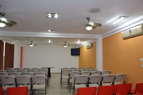 Hotel Windsor Plaza