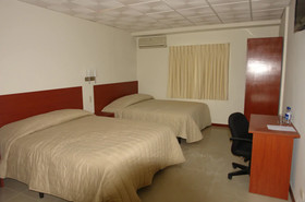 Hotel Windsor Plaza