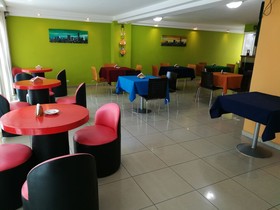Hotel Windsor Plaza
