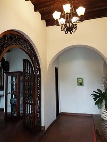 Kal Nawi Hotel