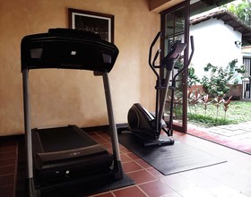 Kal Nawi Hotel