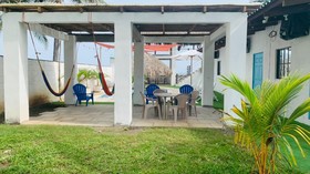 Aqua Vista Beach House