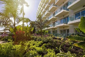 Sonesta Maho Beach Resort & Casino St. Maarten