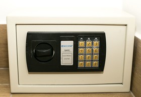 Commodore Suites