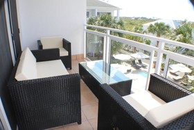 Grace Bay Suites
