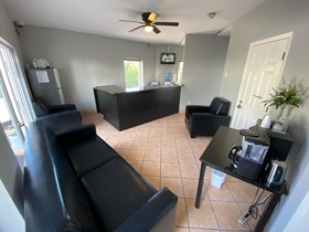 Grace Bay Suites