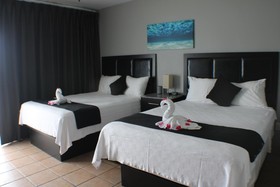 Grace Bay Suites