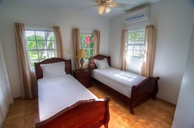 Grace Bay Beach Ocean Villas