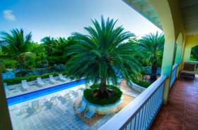 Grace Bay Beach Ocean Villas