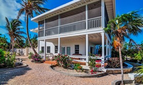 Grace Bay Beach Ocean Villas