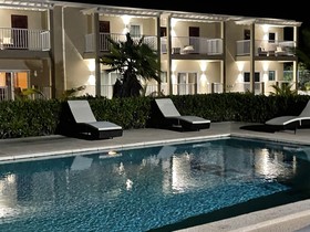 Checkers Townhouses
