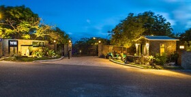 Kokomo Botanical Resort