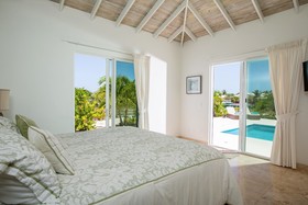 Sea Foam Villa