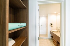The Residences at The Ritz-Carlton, Turks & Caicos