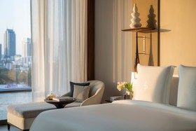 Four Seasons Hotel Bangkok at Chao Phraya River