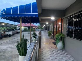 Capital O 75406 Hotel M Rojana