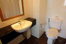 Green Mansion & Service Apartment