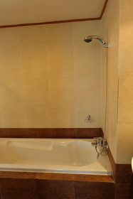 Green Mansion & Service Apartment