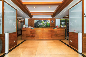 Green Mansion & Service Apartment