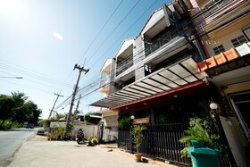 Krung Kao Traveller Lodge