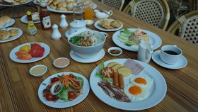 Krungsri River Hotel