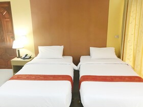 Toh Buk Seng Ayutthaya Hotel