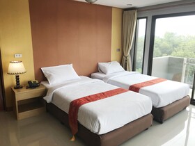 Toh Buk Seng Ayutthaya Hotel