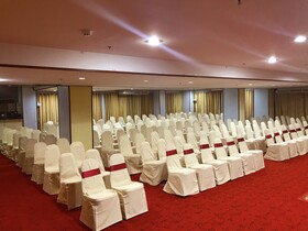 Toh Buk Seng Ayutthaya Hotel