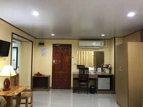 Toh Buk Seng Ayutthaya Hotel