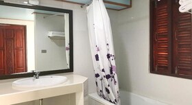 Toh Buk Seng Ayutthaya Hotel