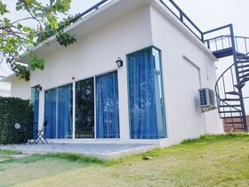 Vanida Halal Resort