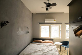 196 OldTown Chic Hostel
