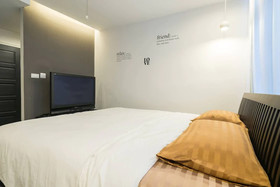 196 OldTown Chic Hostel