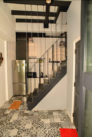 196 OldTown Chic Hostel