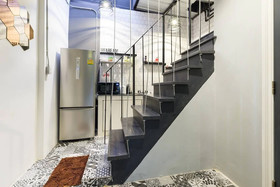 196 OldTown Chic Hostel