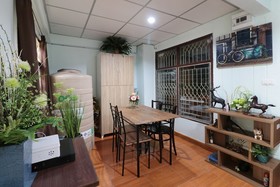 37 Nature House