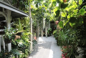 37 Nature House
