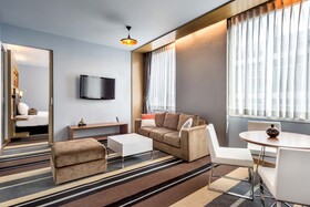 Aloft Bangkok Sukhumvit 11