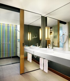 Aloft Bangkok Sukhumvit 11