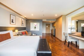 Alt Hotel Nana