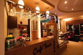 Atrium Boutique
