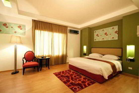 Atrium Boutique